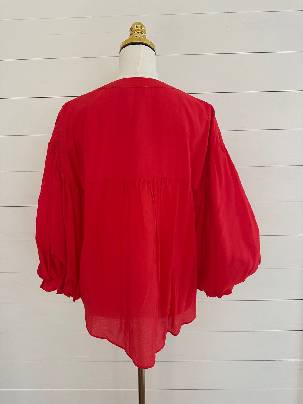 Women’s Red Button-Front Blouse with Billowy Sleeves - Picture 4 of 5